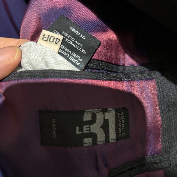 Elegant Black Suit from Simons (Le31) - Perfect for Every Occasion! - Picture 2 of 4